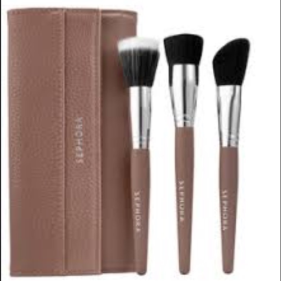Sephora Other - Sephora Contouring brush set